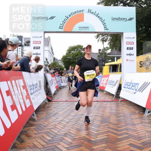 30.08.2026 - Blankeneser Heldenlauf Lena Gebhardt http://msf.ph/oto/10021633 30.08.2026 09:51:11 Ziel 1001, 1088, 1264, 1401, 1469, 1583, 1779, 1786, 1787 meine-sportfotos.de