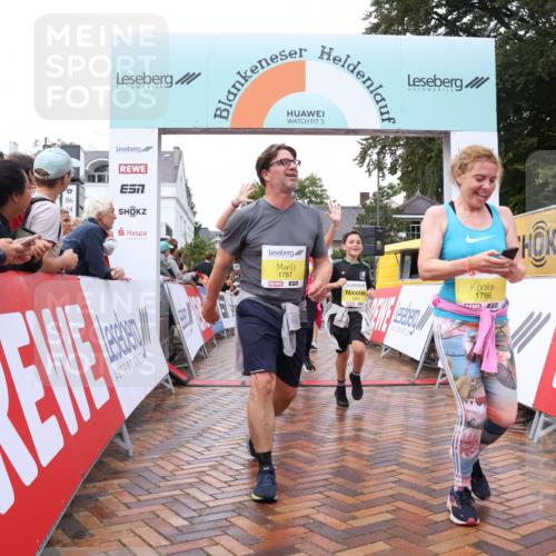 30.08.2026 - Blankeneser Heldenlauf Lena Gebhardt http://msf.ph/oto/10021645 30.08.2026 09:51:15 Ziel 1001, 1088, 1243, 1244, 1264, 1401, 1469, 1490, 1786, 1787 meine-sportfotos.de