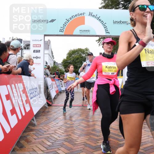 30.08.2026 - Blankeneser Heldenlauf Lena Gebhardt http://msf.ph/oto/10021655 30.08.2026 09:51:17 Ziel 1001, 1243, 1244, 1264, 1401, 1469, 1473, 1490, 1786, 1787 meine-sportfotos.de