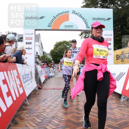 30.08.2026 - Blankeneser Heldenlauf Lena Gebhardt http://msf.ph/oto/10021658 30.08.2026 09:51:17 Ziel 1001, 1243, 1244, 1264, 1401, 1469, 1473, 1490, 1786, 1787 meine-sportfotos.de