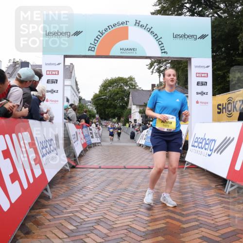 30.08.2026 - Blankeneser Heldenlauf Lena Gebhardt http://msf.ph/oto/10021671 30.08.2026 09:51:22 Ziel 1001, 1243, 1244, 1401, 1473, 1490 meine-sportfotos.de