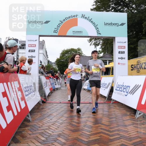 30.08.2026 - Blankeneser Heldenlauf Lena Gebhardt http://msf.ph/oto/10021709 30.08.2026 09:51:36 Ziel 1008, 1009, 1146, 1259, 1325, 1441, 1711, 1719, 1721, 1768 meine-sportfotos.de