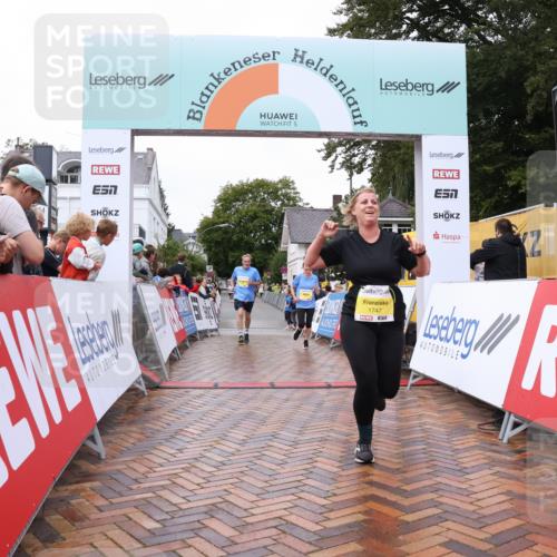 30.08.2026 - Blankeneser Heldenlauf Lena Gebhardt http://msf.ph/oto/10021745 30.08.2026 09:51:51 Ziel 1020, 1193, 1747 meine-sportfotos.de
