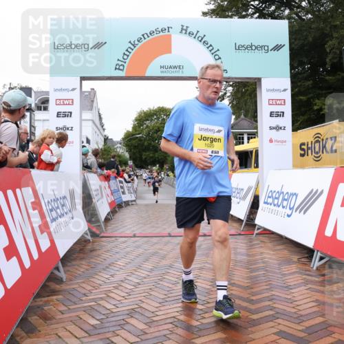 30.08.2026 - Blankeneser Heldenlauf Lena Gebhardt http://msf.ph/oto/10021761 30.08.2026 09:51:55 Ziel 1020, 1193, 1737, 1747 meine-sportfotos.de