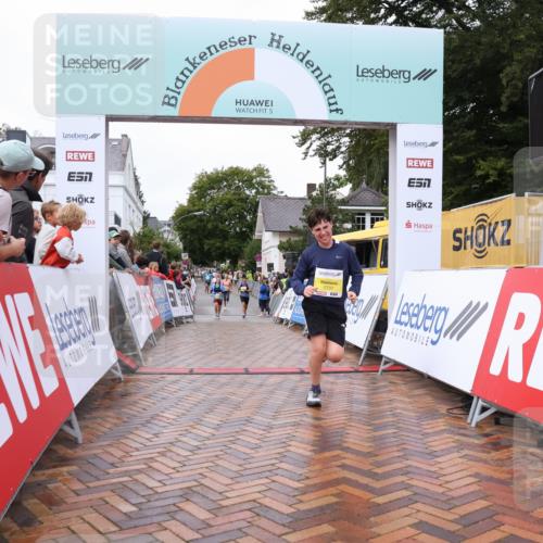 30.08.2026 - Blankeneser Heldenlauf Lena Gebhardt http://msf.ph/oto/10021765 30.08.2026 09:52:00 Ziel 1020, 1193, 1737 meine-sportfotos.de