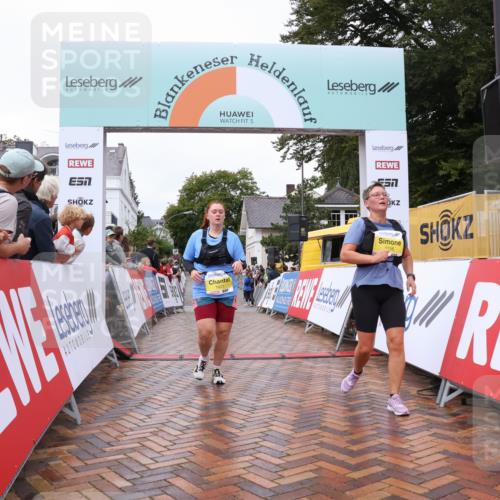 30.08.2026 - Blankeneser Heldenlauf Lena Gebhardt http://msf.ph/oto/10021778 30.08.2026 09:52:07 Ziel 1156, 1344, 1504, 1621, 1733, 1737 meine-sportfotos.de