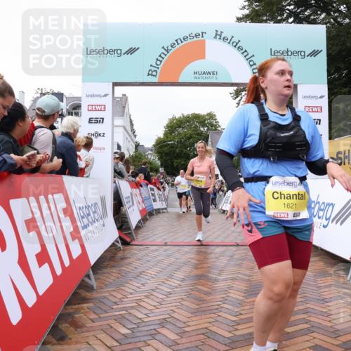 30.08.2026 - Blankeneser Heldenlauf Lena Gebhardt http://msf.ph/oto/10021784 30.08.2026 09:52:08 Ziel 1156, 1344, 1504, 1621, 1638, 1733 meine-sportfotos.de