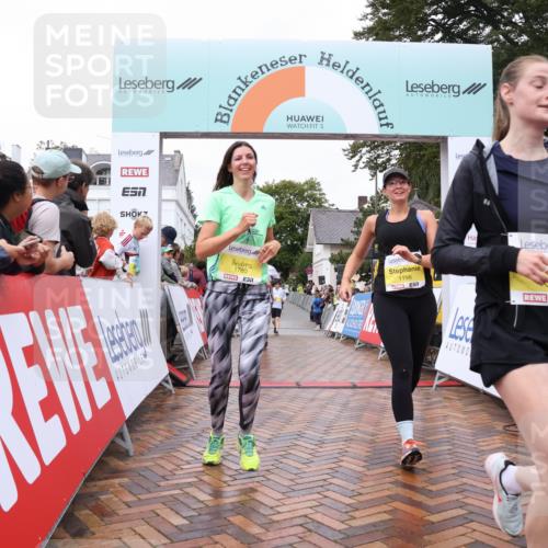 30.08.2026 - Blankeneser Heldenlauf Lena Gebhardt http://msf.ph/oto/10021862 30.08.2026 09:52:33 Ziel 1049, 1070, 1198, 1348, 1396, 1514, 1780, 1789 meine-sportfotos.de