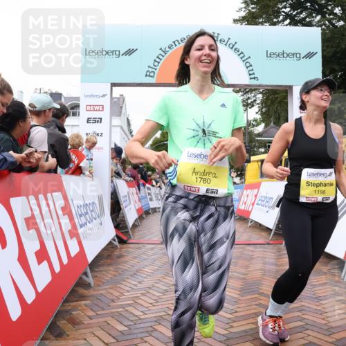 30.08.2026 - Blankeneser Heldenlauf Lena Gebhardt http://msf.ph/oto/10021866 30.08.2026 09:52:34 Ziel 1049, 1070, 1198, 1348, 1396, 1514, 1673, 1780, 1789 meine-sportfotos.de