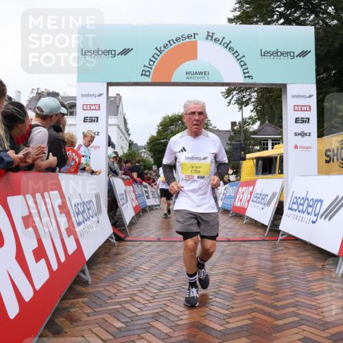 30.08.2026 - Blankeneser Heldenlauf Lena Gebhardt http://msf.ph/oto/10021874 30.08.2026 09:52:37 Ziel 1070, 1198, 1396, 1673, 1780, 1789 meine-sportfotos.de