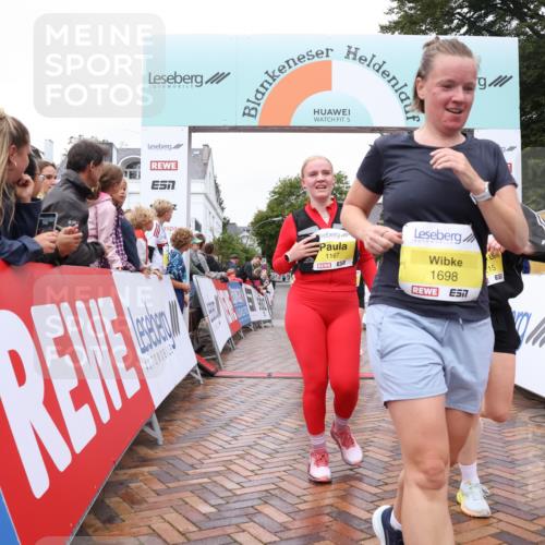 30.08.2026 - Blankeneser Heldenlauf Lena Gebhardt http://msf.ph/oto/10021967 30.08.2026 09:53:11 Ziel 1079, 1115, 1133, 1167, 1189, 1215, 1324, 1698, 1748 meine-sportfotos.de