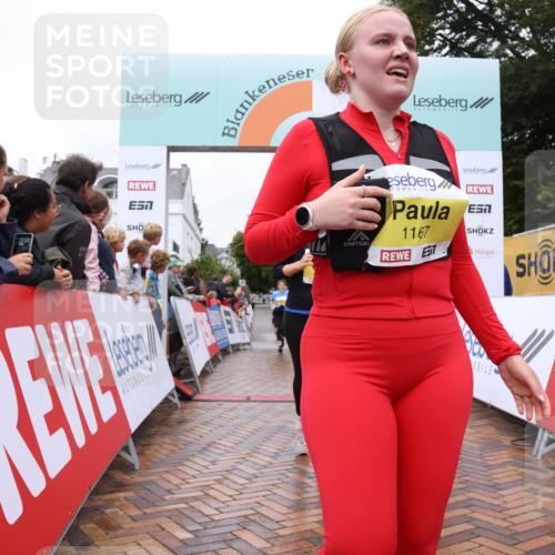 30.08.2026 - Blankeneser Heldenlauf Lena Gebhardt http://msf.ph/oto/10021977 30.08.2026 09:53:13 Ziel 1079, 1115, 1133, 1167, 1189, 1215, 1324, 1698, 1748 meine-sportfotos.de