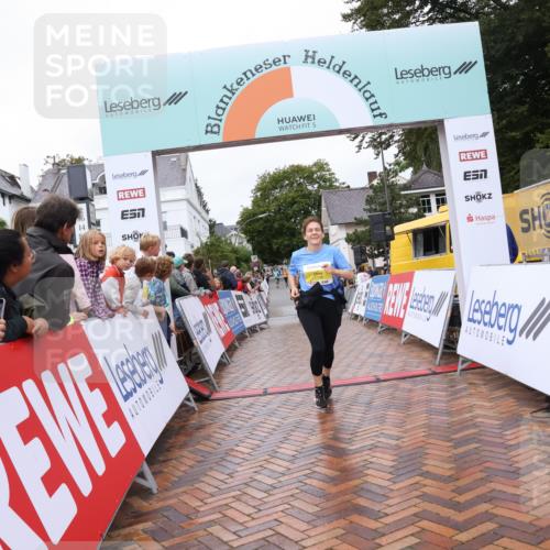 30.08.2026 - Blankeneser Heldenlauf Lena Gebhardt http://msf.ph/oto/10021988 30.08.2026 09:53:15 Ziel 1079, 1167, 1189, 1215, 1324, 1698, 1748 meine-sportfotos.de