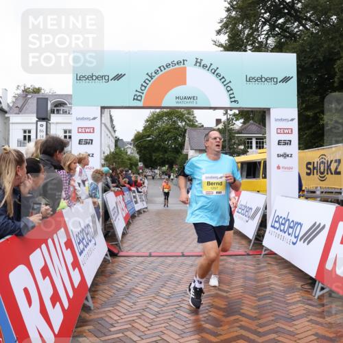 30.08.2026 - Blankeneser Heldenlauf Lena Gebhardt http://msf.ph/oto/10021998 30.08.2026 09:53:29 Ziel 1227, 1257, 1552, 1749 meine-sportfotos.de