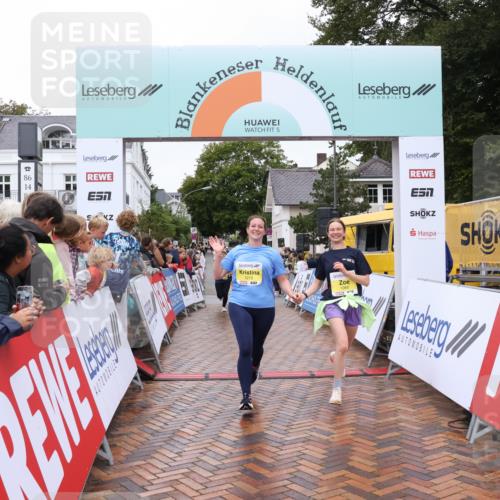 30.08.2026 - Blankeneser Heldenlauf Lena Gebhardt http://msf.ph/oto/10022028 30.08.2026 09:53:51 Ziel 1066, 1213, 1728, 1778 meine-sportfotos.de