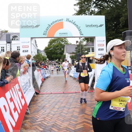 30.08.2026 - Blankeneser Heldenlauf Lena Gebhardt http://msf.ph/oto/10022052 30.08.2026 09:53:56 Ziel 1066, 1213, 1332, 1728, 1778 meine-sportfotos.de