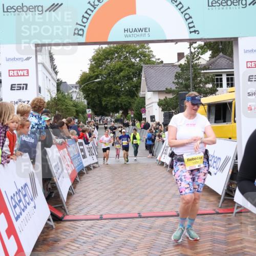 30.08.2026 - Blankeneser Heldenlauf Lena Gebhardt http://msf.ph/oto/10022062 30.08.2026 09:53:59 Ziel 1332, 1728, 1778 meine-sportfotos.de