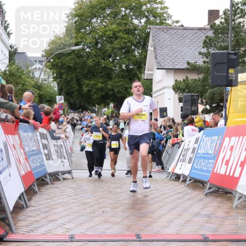 30.08.2026 - Blankeneser Heldenlauf Lena Gebhardt http://msf.ph/oto/10022115 30.08.2026 09:54:39 Ziel 1463, 1687 meine-sportfotos.de