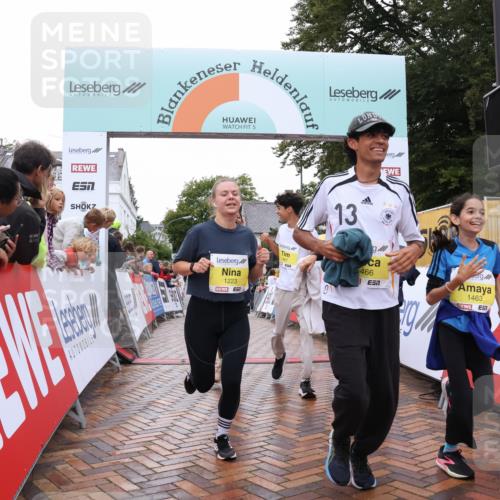 30.08.2026 - Blankeneser Heldenlauf Lena Gebhardt http://msf.ph/oto/10022142 30.08.2026 09:54:46 Ziel 1122, 1223, 1463, 1464, 1465, 1466, 1467, 1649, 1687 meine-sportfotos.de