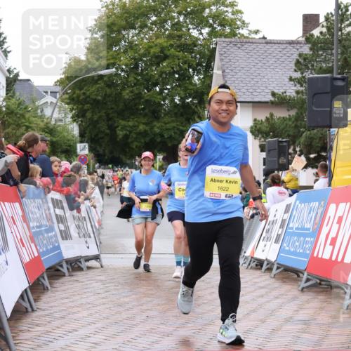 30.08.2026 - Blankeneser Heldenlauf Lena Gebhardt http://msf.ph/oto/10022173 30.08.2026 09:54:54 Ziel 1122, 1318, 1477, 1622, 1649 meine-sportfotos.de