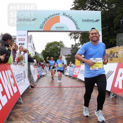 30.08.2026 - Blankeneser Heldenlauf Lena Gebhardt http://msf.ph/oto/10022183 30.08.2026 09:54:56 Ziel 1122, 1240, 1318, 1477, 1622, 1649 meine-sportfotos.de