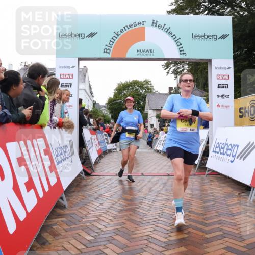 30.08.2026 - Blankeneser Heldenlauf Lena Gebhardt http://msf.ph/oto/10022190 30.08.2026 09:54:58 Ziel 1122, 1240, 1318, 1477, 1622, 1649 meine-sportfotos.de