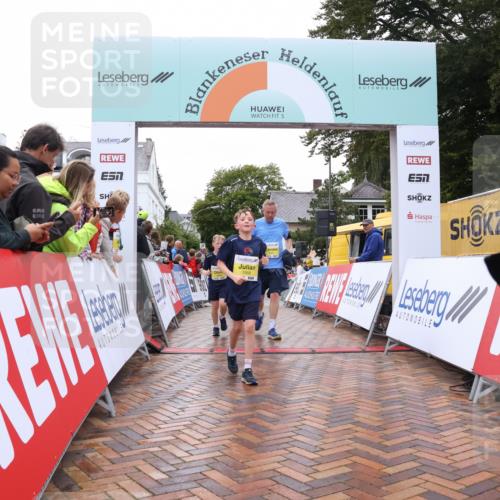 30.08.2026 - Blankeneser Heldenlauf Lena Gebhardt http://msf.ph/oto/10022228 30.08.2026 09:55:10 Ziel 1067, 1068, 1069, 1135, 1222, 1364, 1391, 1446 meine-sportfotos.de