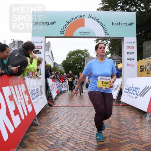 30.08.2026 - Blankeneser Heldenlauf Lena Gebhardt http://msf.ph/oto/10022247 30.08.2026 09:55:15 Ziel 1067, 1068, 1069, 1072, 1135, 1222, 1339, 1364, 1424, 1446 meine-sportfotos.de