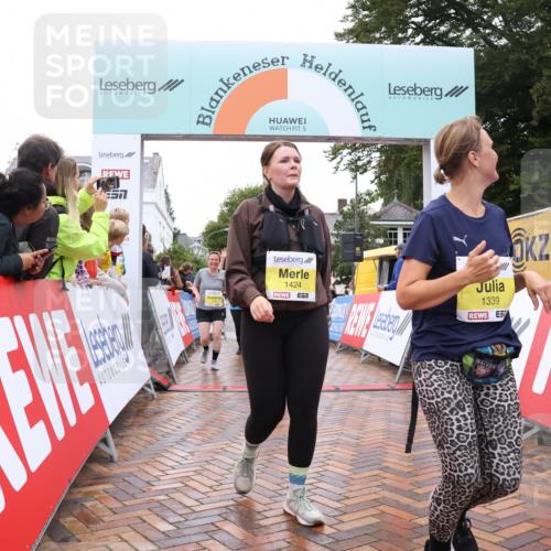 30.08.2026 - Blankeneser Heldenlauf Lena Gebhardt http://msf.ph/oto/10022267 30.08.2026 09:55:20 Ziel 1072, 1111, 1157, 1290, 1339, 1352, 1415, 1424, 1446, 1472, 1543, 1712 meine-sportfotos.de