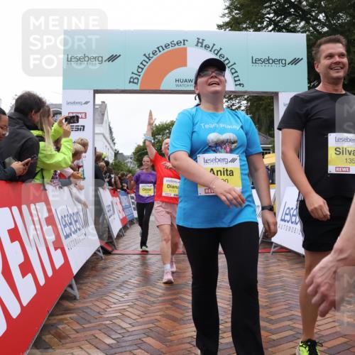 30.08.2026 - Blankeneser Heldenlauf Lena Gebhardt http://msf.ph/oto/10022284 30.08.2026 09:55:24 Ziel 1072, 1111, 1157, 1290, 1339, 1343, 1352, 1415, 1424, 1472, 1543, 1712 meine-sportfotos.de