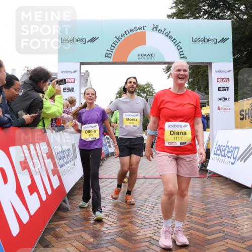 30.08.2026 - Blankeneser Heldenlauf Lena Gebhardt http://msf.ph/oto/10022293 30.08.2026 09:55:26 Ziel 1111, 1157, 1290, 1343, 1352, 1415, 1472, 1482, 1543, 1712 meine-sportfotos.de