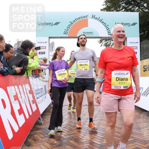 30.08.2026 - Blankeneser Heldenlauf Lena Gebhardt http://msf.ph/oto/10022295 30.08.2026 09:55:27 Ziel 1013, 1111, 1157, 1290, 1343, 1352, 1415, 1472, 1482, 1543, 1712 meine-sportfotos.de