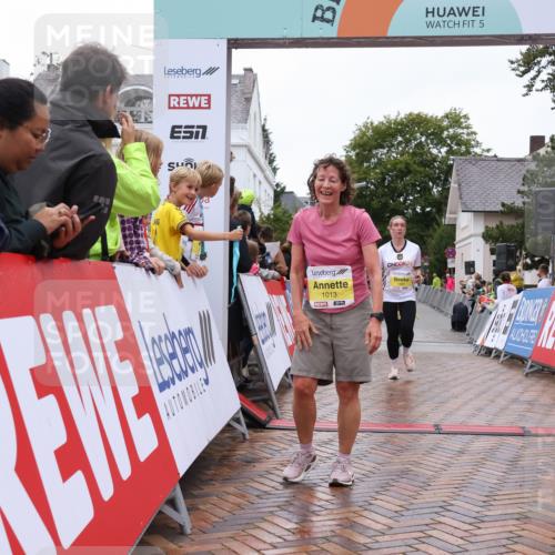 30.08.2026 - Blankeneser Heldenlauf Lena Gebhardt http://msf.ph/oto/10022322 30.08.2026 09:55:37 Ziel 1013, 1399, 1482, 1489 meine-sportfotos.de
