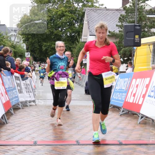 30.08.2026 - Blankeneser Heldenlauf Lena Gebhardt http://msf.ph/oto/10022340 30.08.2026 09:55:45 Ziel 1043, 1351, 1489, 1761 meine-sportfotos.de