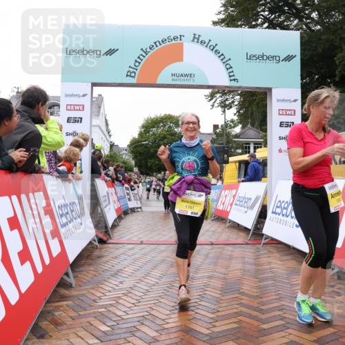 30.08.2026 - Blankeneser Heldenlauf Lena Gebhardt http://msf.ph/oto/10022349 30.08.2026 09:55:47 Ziel 1043, 1077, 1351, 1642, 1761 meine-sportfotos.de
