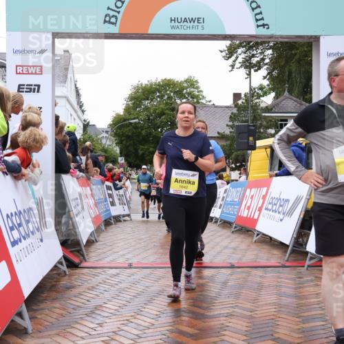 30.08.2026 - Blankeneser Heldenlauf Lena Gebhardt http://msf.ph/oto/10022359 30.08.2026 09:55:52 Ziel 1043, 1077, 1351, 1528, 1532, 1533, 1628, 1642, 1746, 1761 meine-sportfotos.de