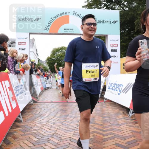 30.08.2026 - Blankeneser Heldenlauf Lena Gebhardt http://msf.ph/oto/10022421 30.08.2026 09:56:07 Ziel 1060, 1104, 1108, 1170, 1590, 1654, 1655, 1739 meine-sportfotos.de