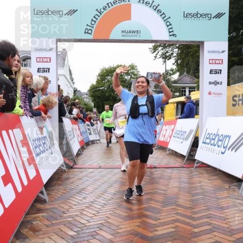 30.08.2026 - Blankeneser Heldenlauf Lena Gebhardt http://msf.ph/oto/10022428 30.08.2026 09:56:08 Ziel 1060, 1104, 1108, 1170, 1590, 1654, 1655, 1739 meine-sportfotos.de