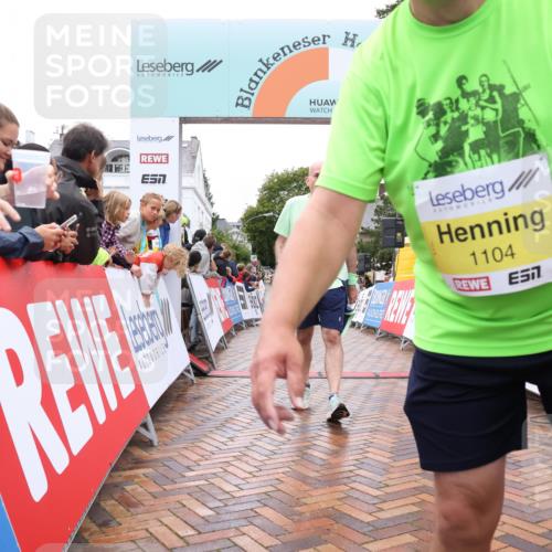30.08.2026 - Blankeneser Heldenlauf Lena Gebhardt http://msf.ph/oto/10022452 30.08.2026 09:56:16 Ziel 1060, 1104, 1160, 1246, 1739 meine-sportfotos.de