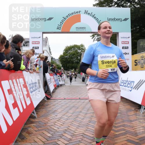 30.08.2026 - Blankeneser Heldenlauf Lena Gebhardt http://msf.ph/oto/10022473 30.08.2026 09:56:24 Ziel 1160, 1236 meine-sportfotos.de