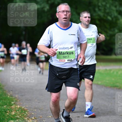 30.08.2026 - Blankeneser Heldenlauf Dr. Thomas Lammeyer http://msf.ph/oto/10022502 30.08.2026 10:15:08 Laufen 5817, 5815, 57 meine-sportfotos.de