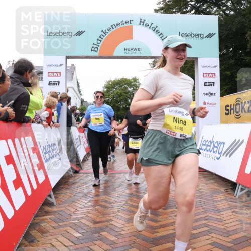 30.08.2026 - Blankeneser Heldenlauf Lena Gebhardt http://msf.ph/oto/10022505 30.08.2026 09:56:38 Ziel 1011, 1029, 1078, 1178, 1235, 1272, 1309, 1378, 1389, 1448 meine-sportfotos.de