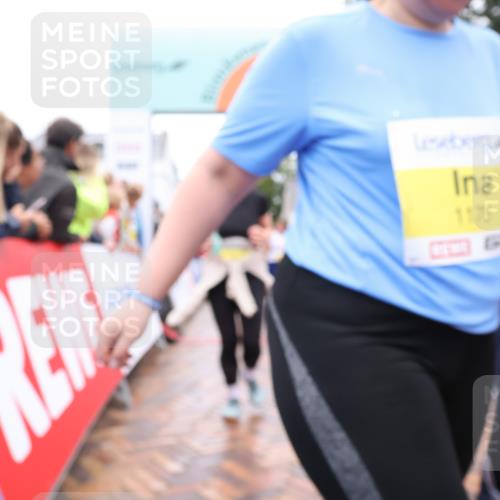 30.08.2026 - Blankeneser Heldenlauf Lena Gebhardt http://msf.ph/oto/10022515 30.08.2026 09:56:40 Ziel 1011, 1029, 1078, 1178, 1235, 1272, 1282, 1309, 1378, 1389, 1448 meine-sportfotos.de