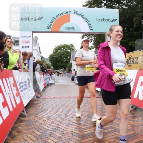 30.08.2026 - Blankeneser Heldenlauf Lena Gebhardt http://msf.ph/oto/10022532 30.08.2026 09:56:45 Ziel 1011, 1078, 1178, 1235, 1272, 1282, 1389 meine-sportfotos.de