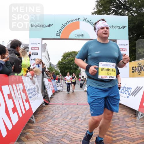 30.08.2026 - Blankeneser Heldenlauf Lena Gebhardt http://msf.ph/oto/10022572 30.08.2026 09:57:35 Ziel 1080, 1082, 1254, 1524 meine-sportfotos.de