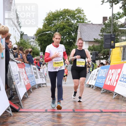30.08.2026 - Blankeneser Heldenlauf Lena Gebhardt http://msf.ph/oto/10022579 30.08.2026 09:57:38 Ziel 1080, 1082, 1254, 1524 meine-sportfotos.de