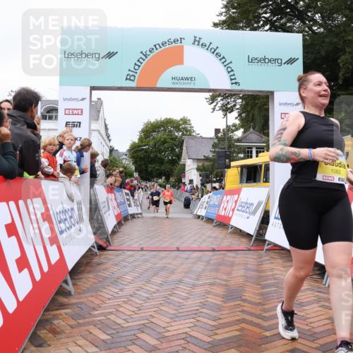 30.08.2026 - Blankeneser Heldenlauf Lena Gebhardt http://msf.ph/oto/10022593 30.08.2026 09:57:41 Ziel 1080, 1082, 1254, 1524 meine-sportfotos.de