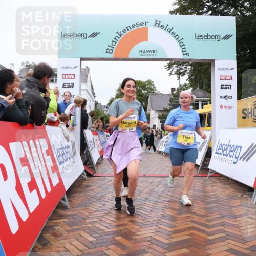 30.08.2026 - Blankeneser Heldenlauf Lena Gebhardt http://msf.ph/oto/10022618 30.08.2026 09:57:51 Ziel 1260, 1610, 1611, 1641, 1685 meine-sportfotos.de