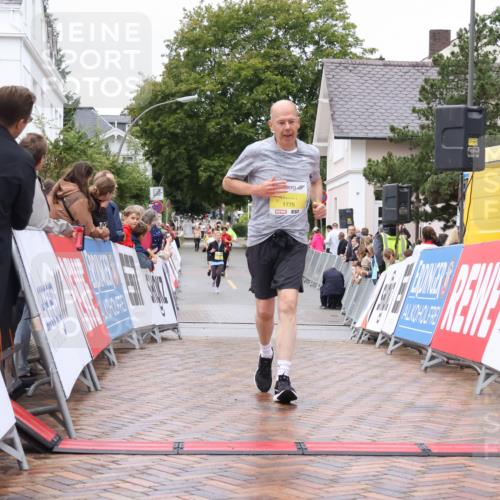 30.08.2026 - Blankeneser Heldenlauf Lena Gebhardt http://msf.ph/oto/10022630 30.08.2026 09:57:55 Ziel 1610, 1611, 1685, 1775 meine-sportfotos.de
