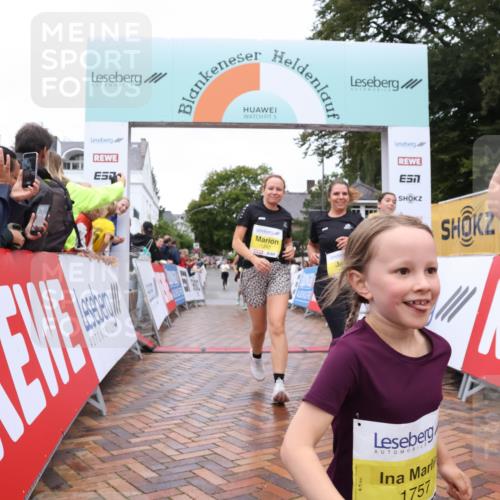 30.08.2026 - Blankeneser Heldenlauf Lena Gebhardt http://msf.ph/oto/10022719 30.08.2026 09:58:47 Ziel 1180, 1242, 1251, 1451, 1452, 1757 meine-sportfotos.de